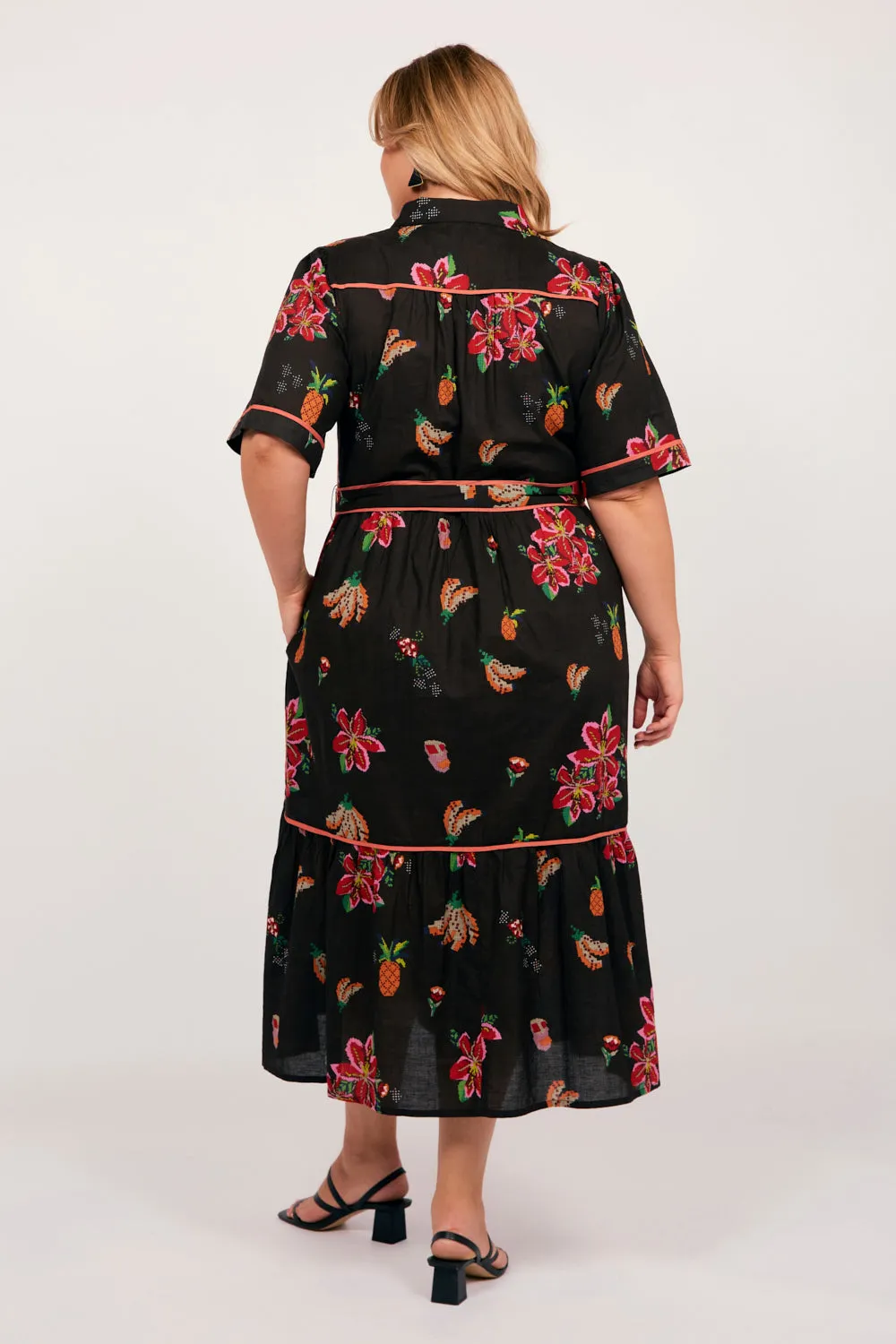 Ginette Maxi Dress in Tapestry Blooms Adrift