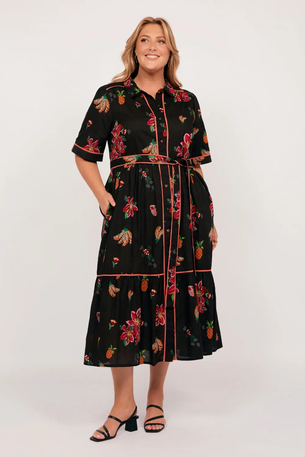 Ginette Maxi Dress in Tapestry Blooms Adrift