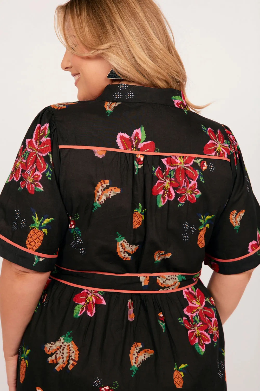 Ginette Maxi Dress in Tapestry Blooms Adrift