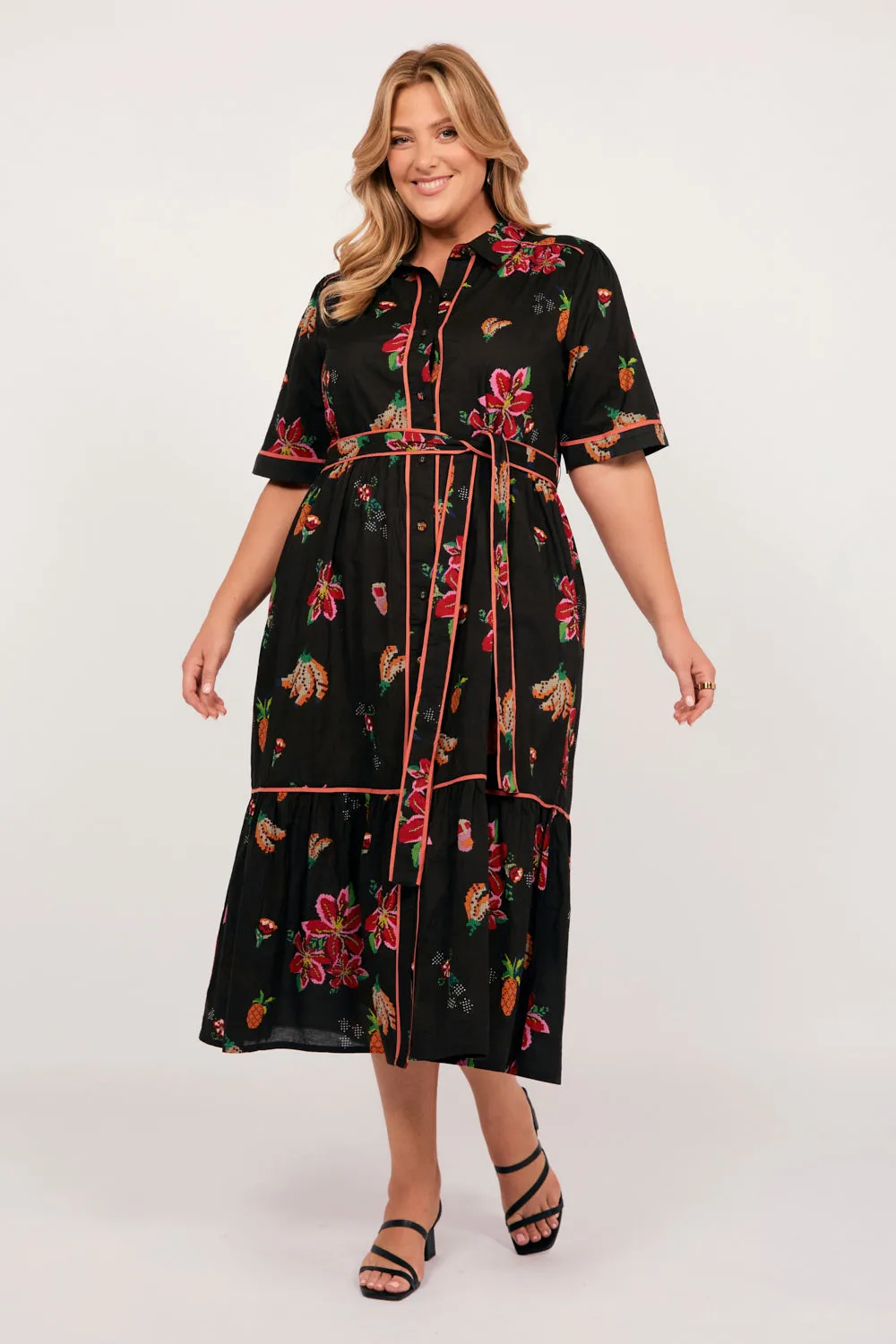Ginette Maxi Dress in Tapestry Blooms Adrift