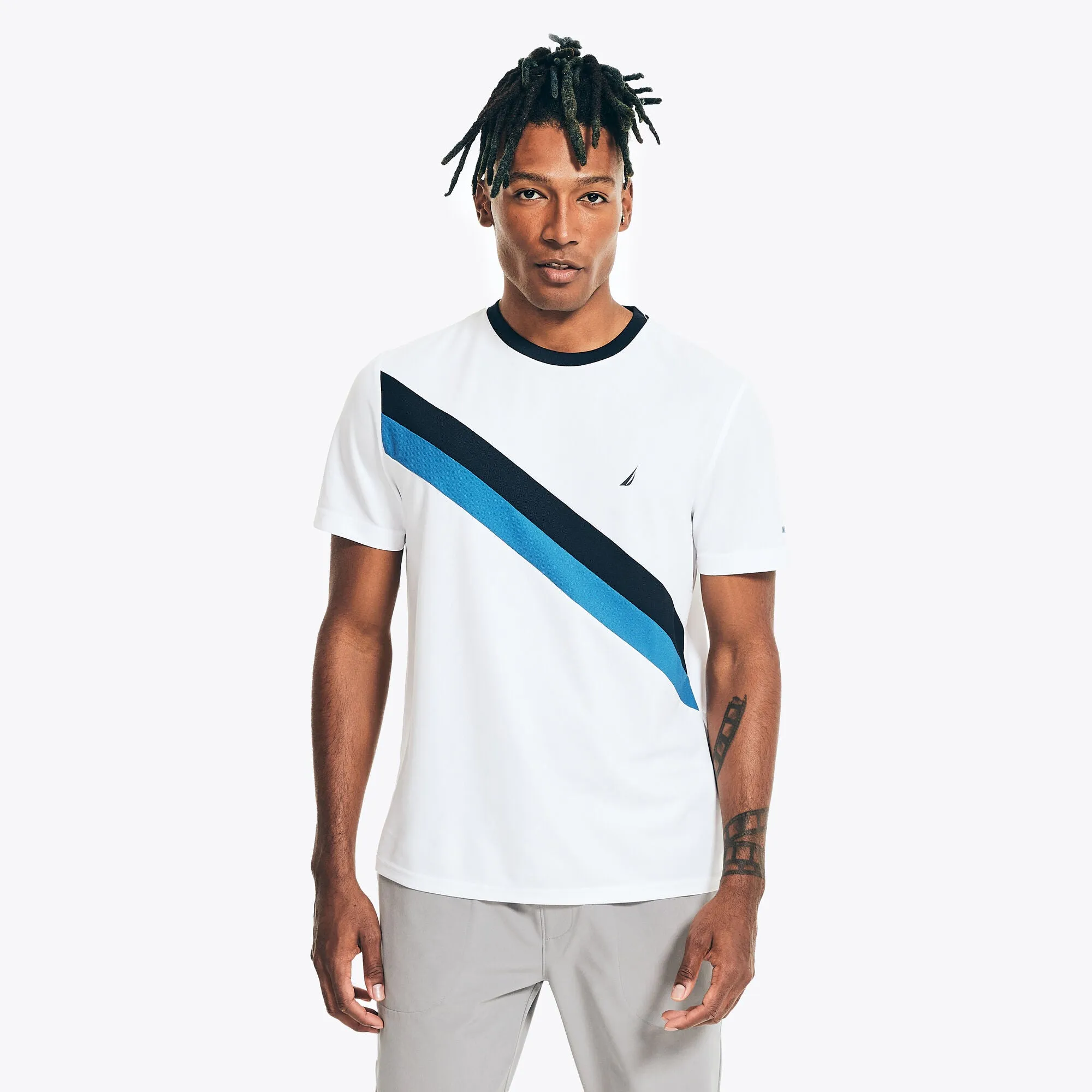 Nautica Mens Navtech Sustainably Crafted Crewneck T-Shirt