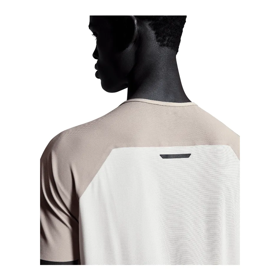 On Men's Performance-T in Cinder/Silver SS25