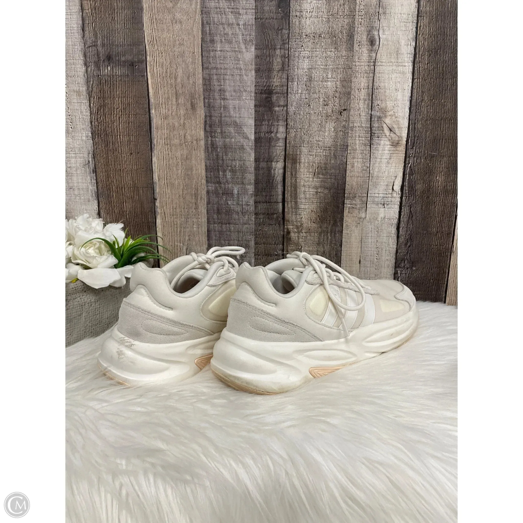 Shoes Athletic By Adidas In Cream, Size: 10