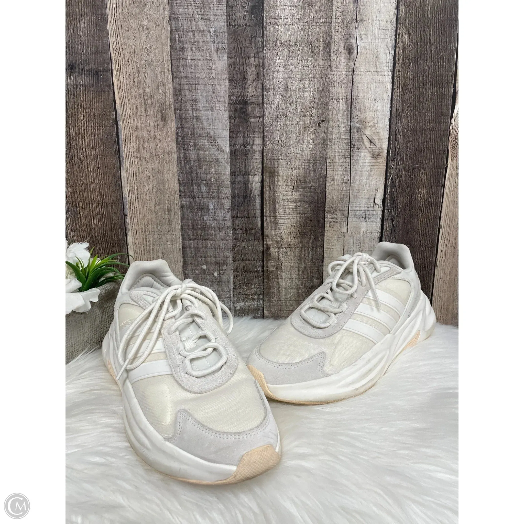Shoes Athletic By Adidas In Cream, Size: 10