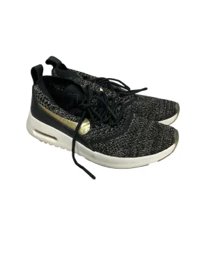 Shoes Athletic By Nike In Black & Gold, Size: 8