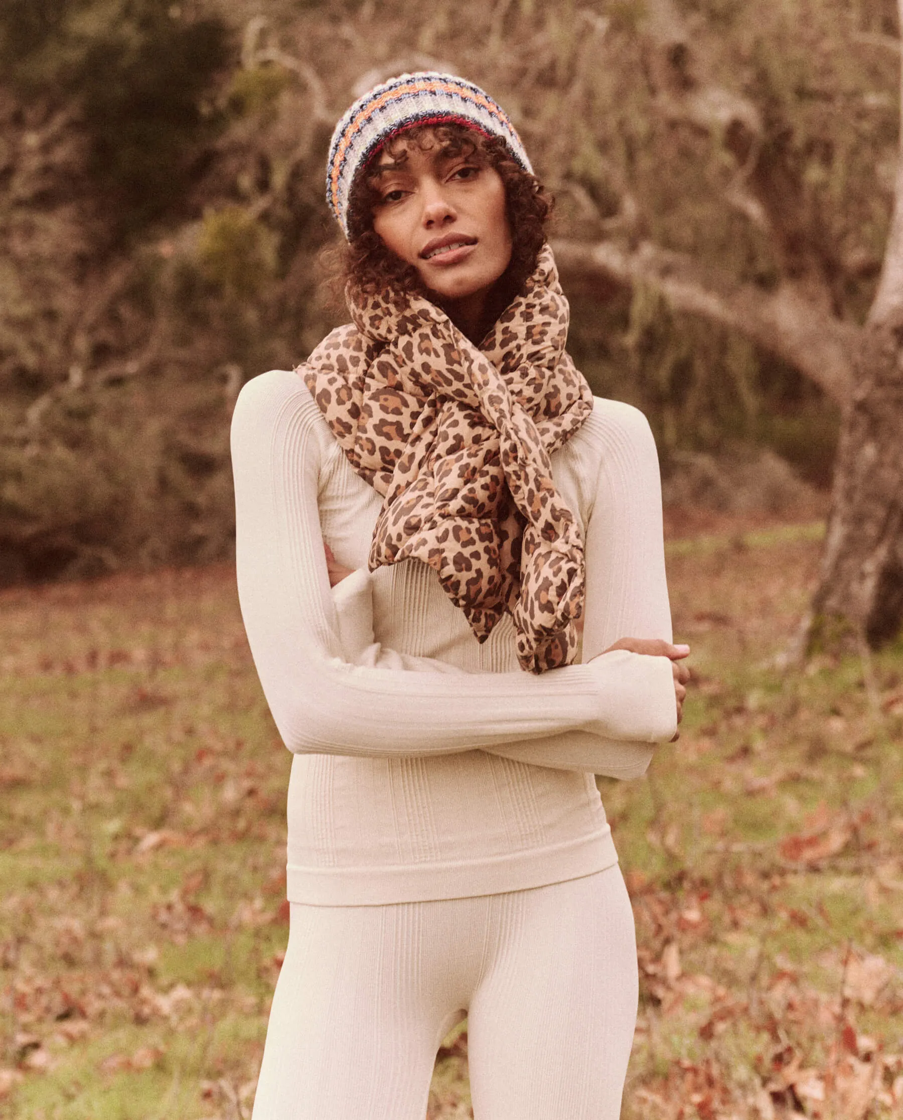The Down Quilted Puffer Scarf. -- Snow Leopard The Great